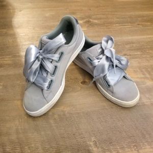 PUMA suede sneakers with bow-tie